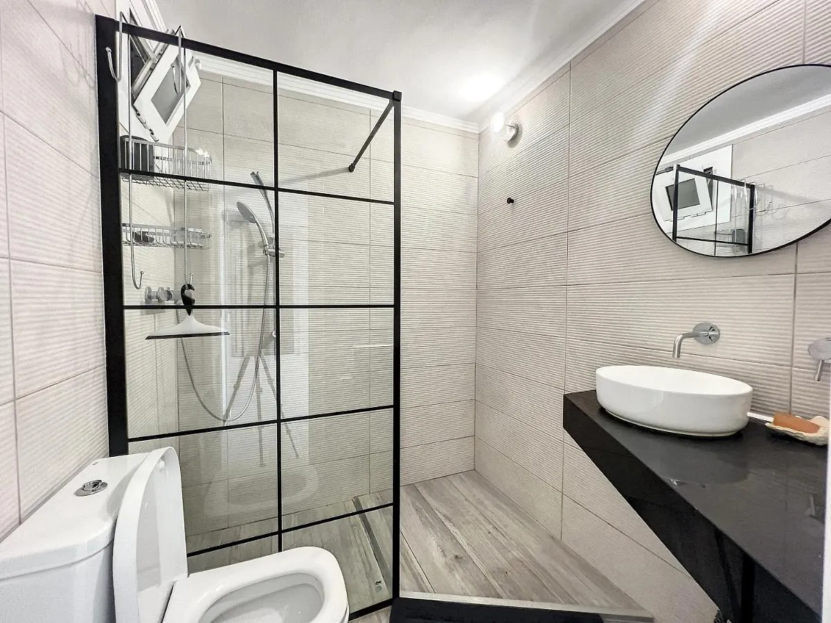 Alexandra 1 Era Linea De Mar, Fantastico Piso Tota Apartment Roses